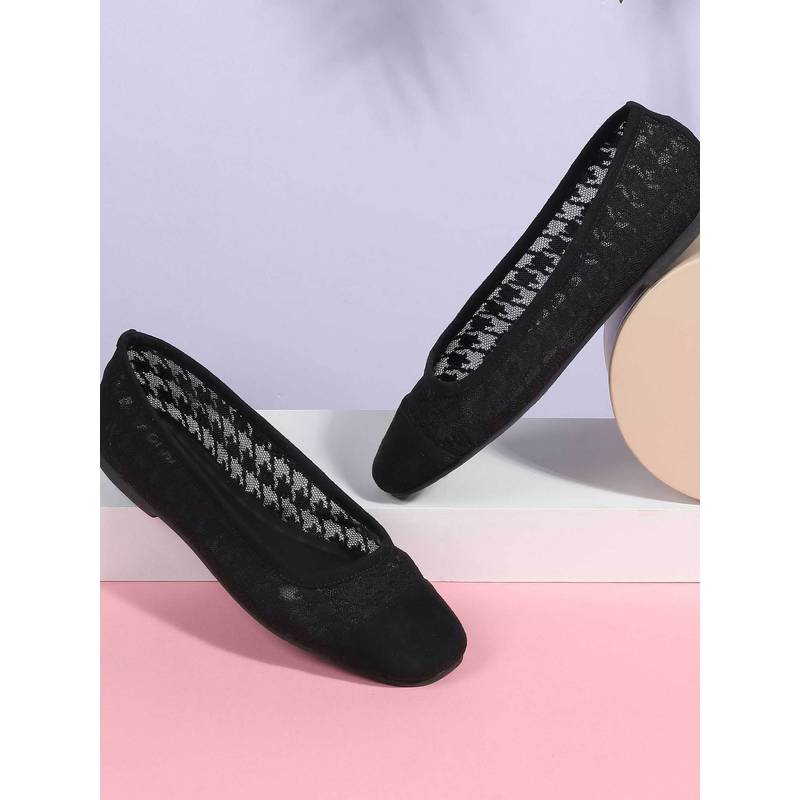 Mochi Black Synthetic Round Toe Ballerinas (EURO 37)