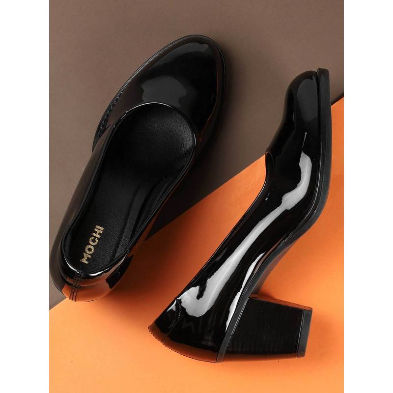 Mochi Black Synthetic Round Toe Pumps (EURO 36)