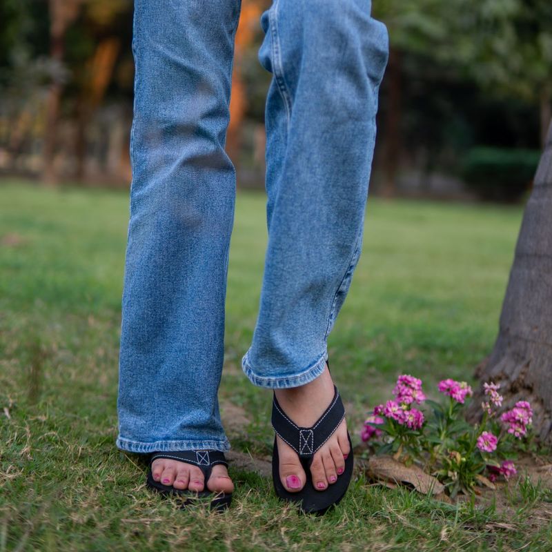 NoStrain Women Black Arch Flipflops (UK 5)