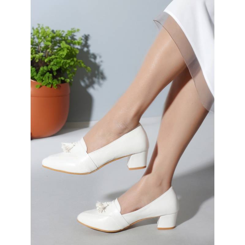 Iconics White Slip On Block Women Heels (EURO 36)