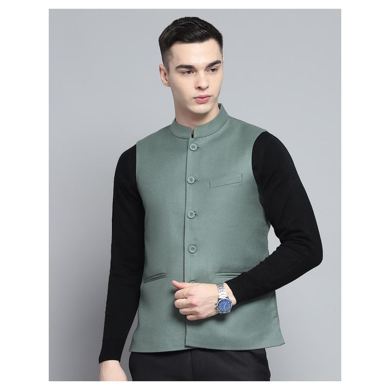 Monte Carlo Men Olive Solid Sleeveless Jacket (3XL)