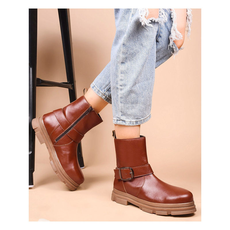 CLOG LONDON Women Tan Buckle Boots (EURO 36)