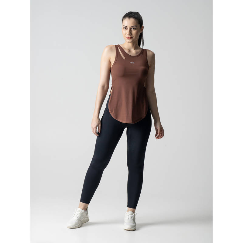 STRCH brown Solid Regular Fit Sleeveless Round Neck Tank Top (L)