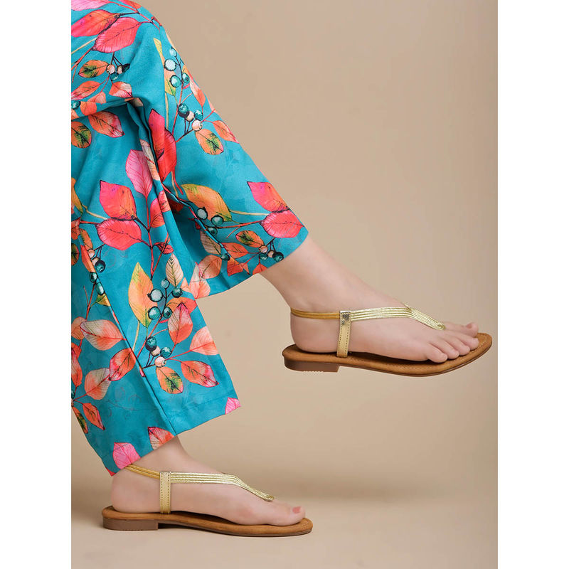 Shoetopia Metallic Ethnic Golden Flat Sandals Gold (EURO 39)