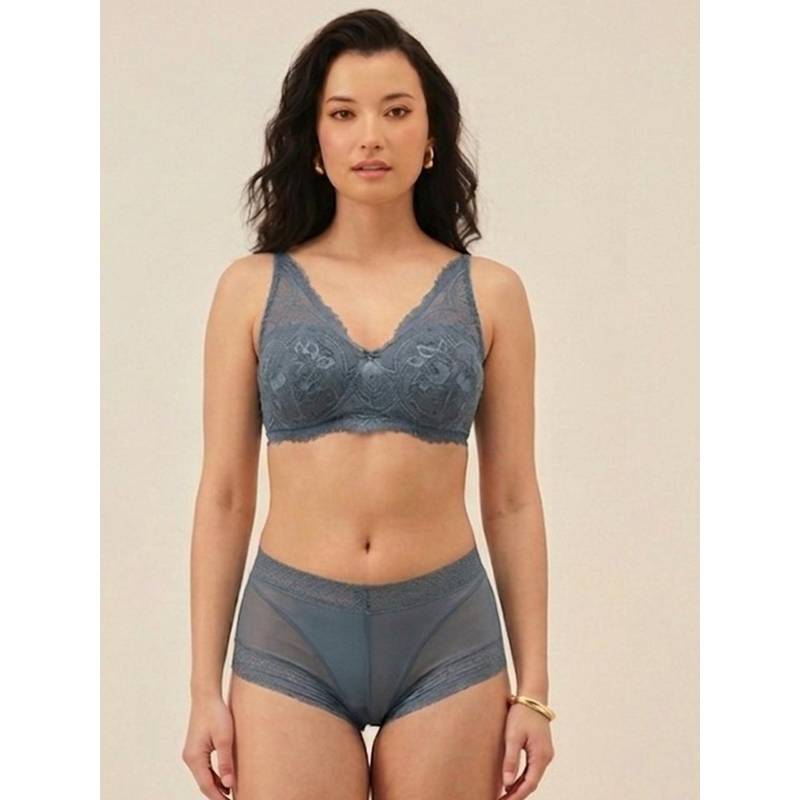Chelvet Padded Non-Wired Lace Bralette with Boyshorts - Teal (32B)