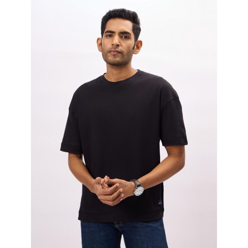 Bombay High Black Oversized Fit Solid T-Shirt For Men (S)