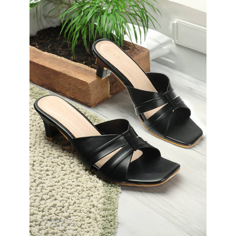 Iconics Womens Black Color Comfortable Slip On Sandals (EURO 40)