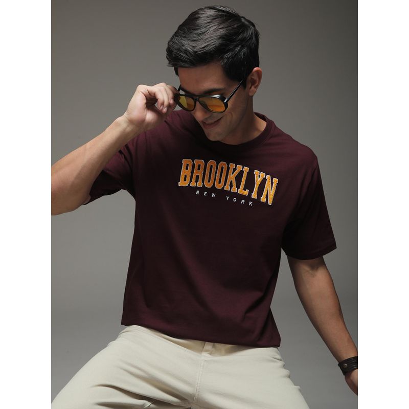 DILLINGER Mens Oversized Short Sleeve Typography T-shirt - Maroon (S)