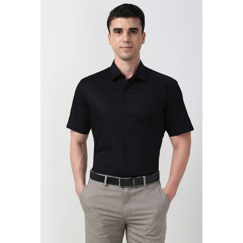 Peter England Men Black Regular Fit Half Sleeves Formal Shirt (38)