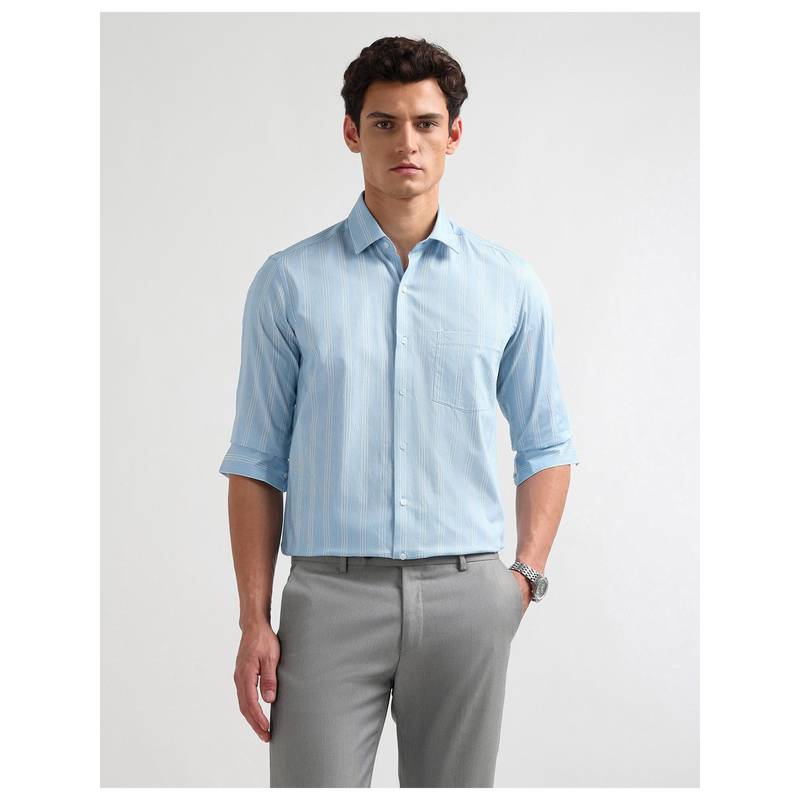 Arrow Mens Manhattan Slim Fit Vertical Stripes Blue Formal Shirt (46)