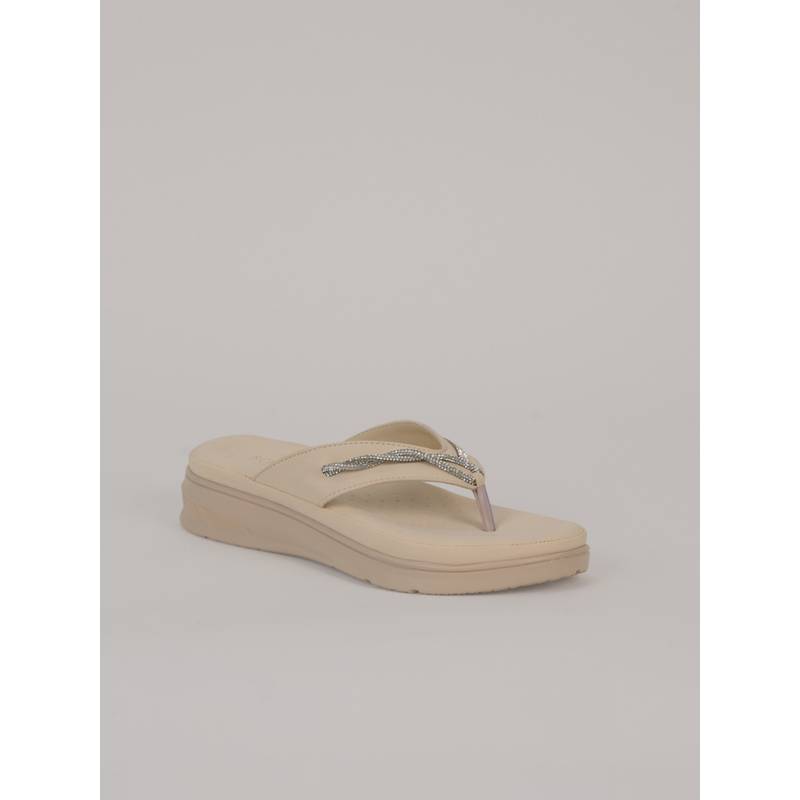 SCENTRA Womens Cream Sandals (EURO 36)