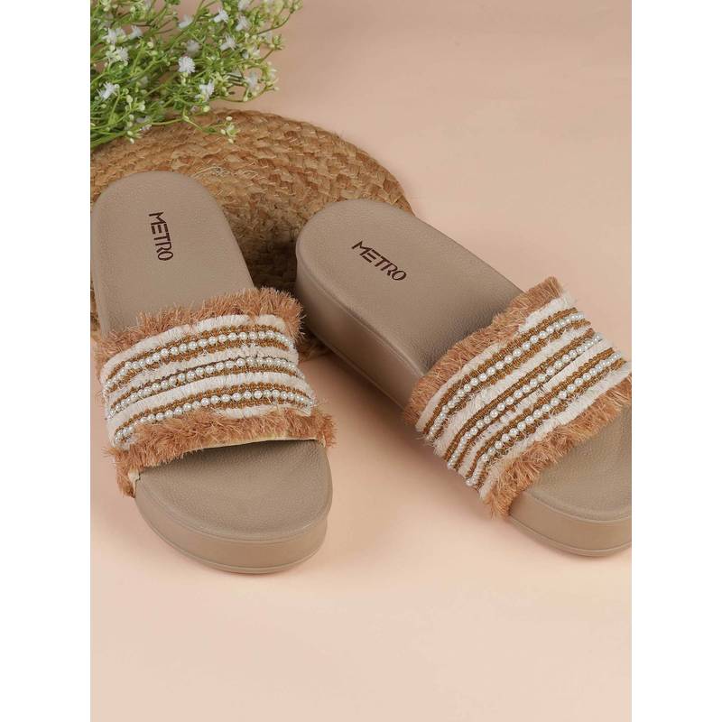 Metro Women Beige Heeled Sandals (EURO 40)
