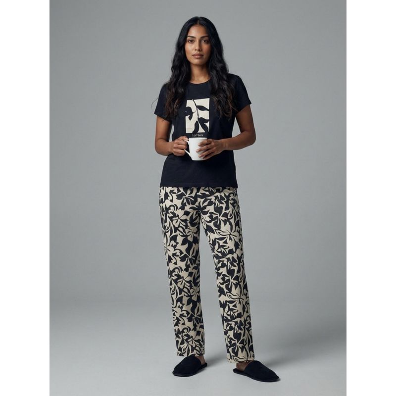 Sweet Dreams Womens Graphic Printed Nightsuit Black (S)