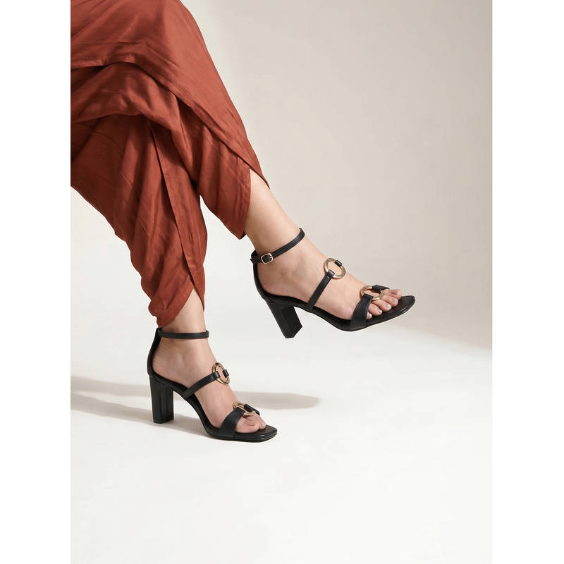 Chaal Chalan Black Square Toe Heels (UK 5)