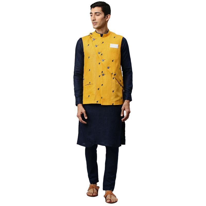 Manyavar Men's Mustard Kurta with Jacket and Churidar (M)