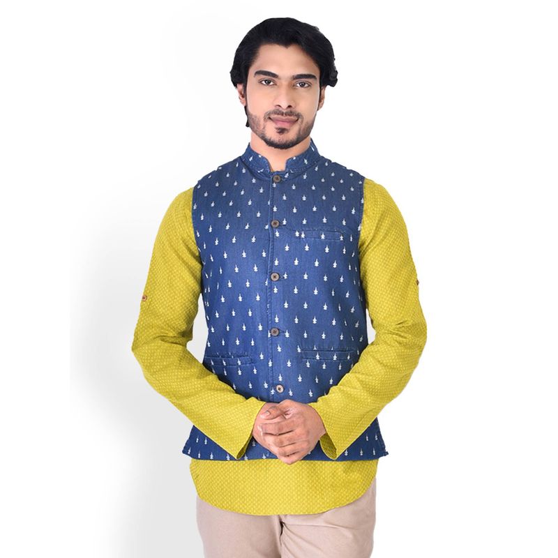 Manthan Blue Cotton Blend Waistcoat (L)