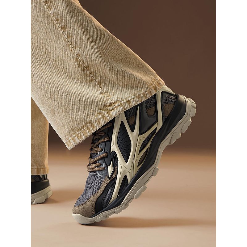 The Souled Store Official: Scorpion Men Black Low Top Sneakers (UK 7)