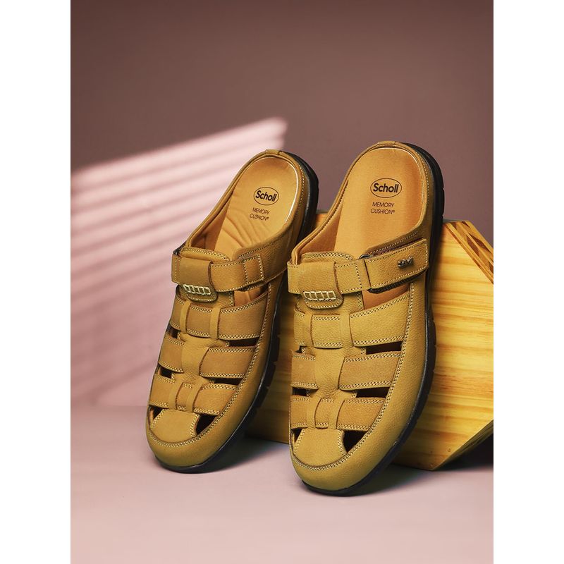 Scholl Men Yellow Casual Sandals (UK 6)