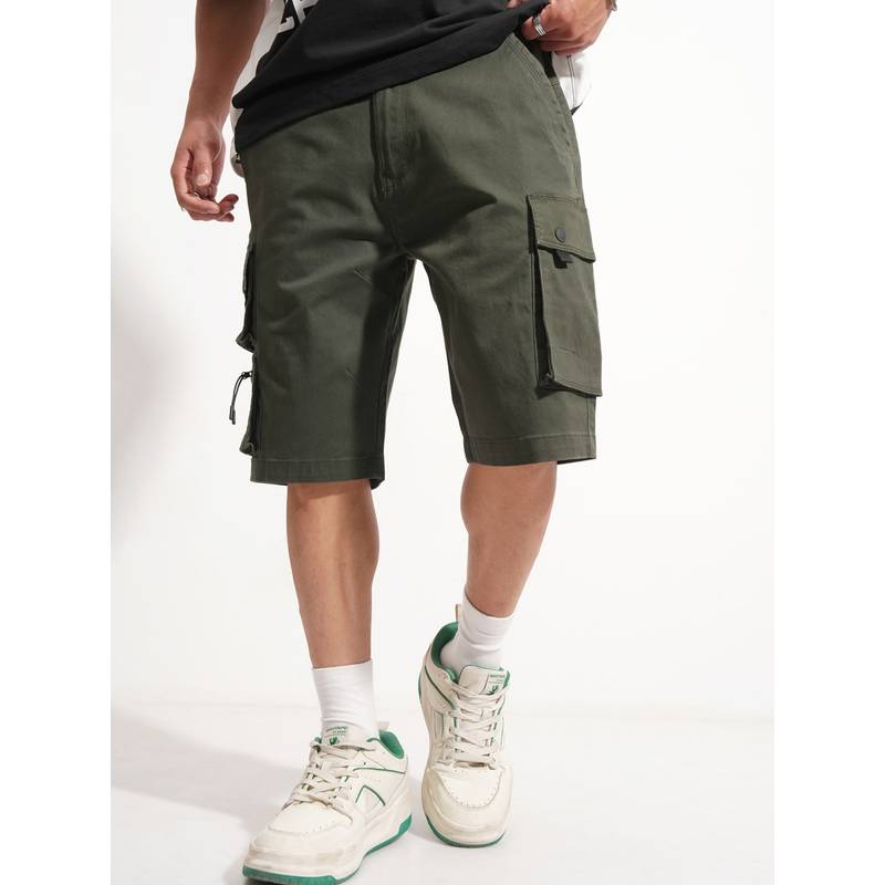 HIGHLANDER Men Green Solid Regular Fit Cargo Shorts (34)