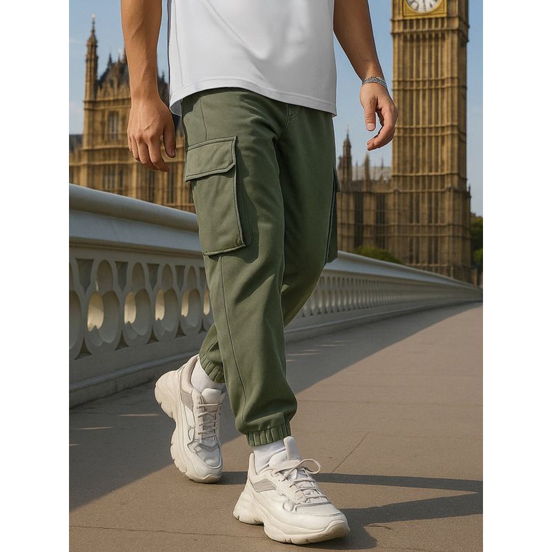 Bewakoof Air 1.0 Men's Green Oversized Cargo Joggers (M)