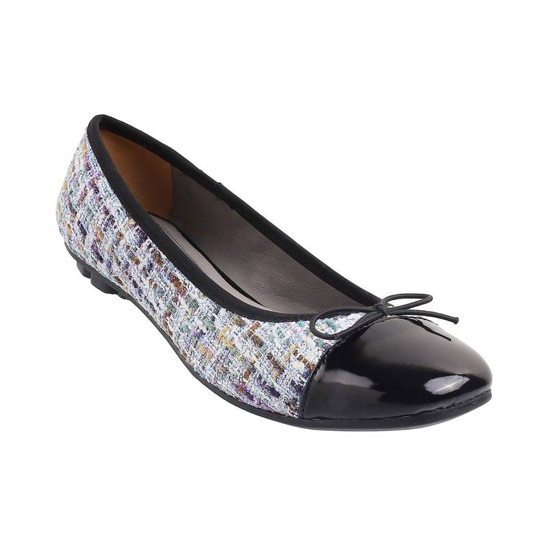 CATWALK Textured Upper Black Ballerinas (6)