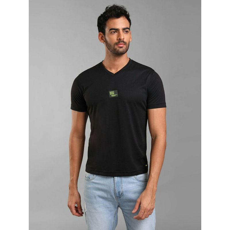 KAZO Basic V-Neck T-Shirt (L)