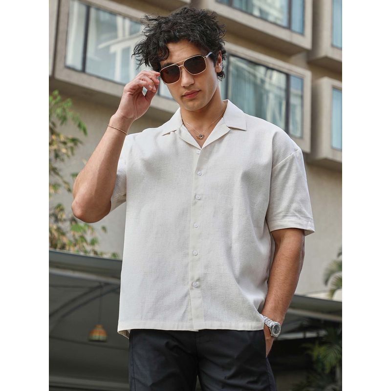 Campus Sutra Men White Solid Resort Oversized Shirt (S)