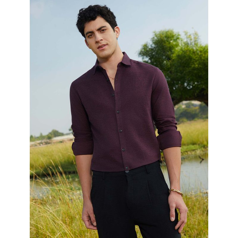 Campus Sutra Men Purple Solid Cotton Shirt (M)