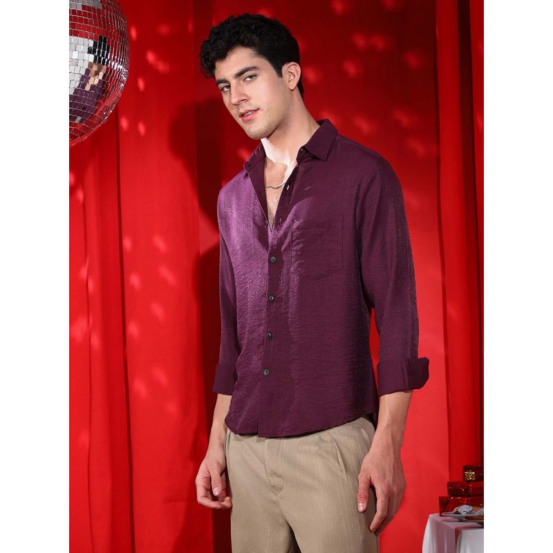 Campus Sutra Men Plum Purple Breezy Wrinked Relaxed Shirt (S)