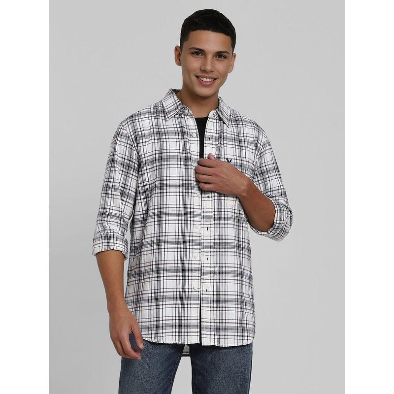 American Eagle Ae Checkered Slim Fit Everyday Button-Up Casual Shirt (35)