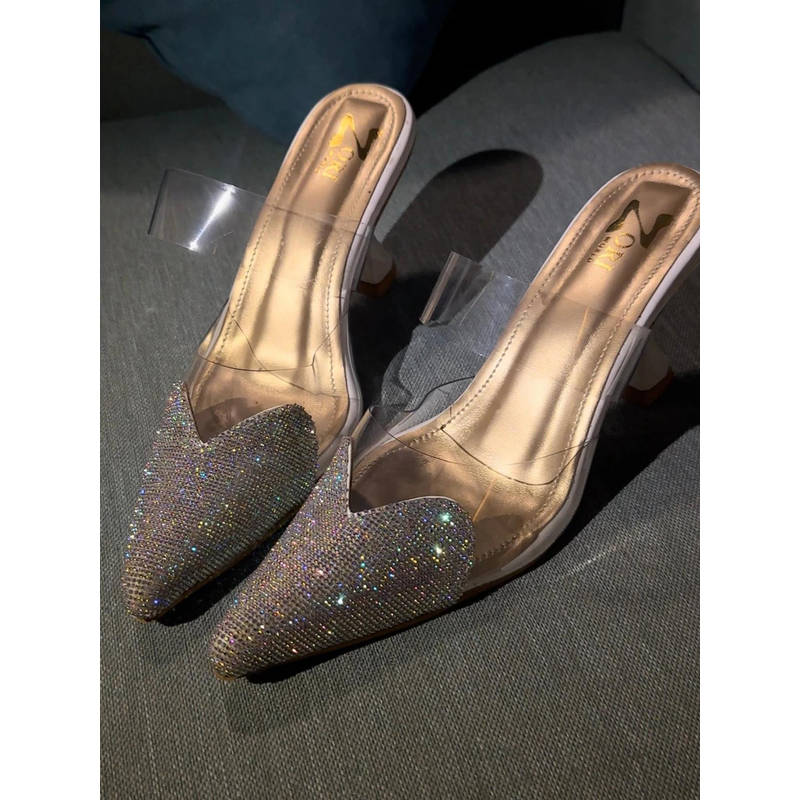 Zori World Amor - Rhinestone Heart Toed Heels Multi-Color (EURO 39)