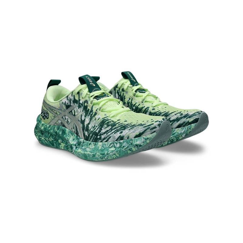ASICS Men Green NOOSA TRI 16 Running Shoes(UK 8)