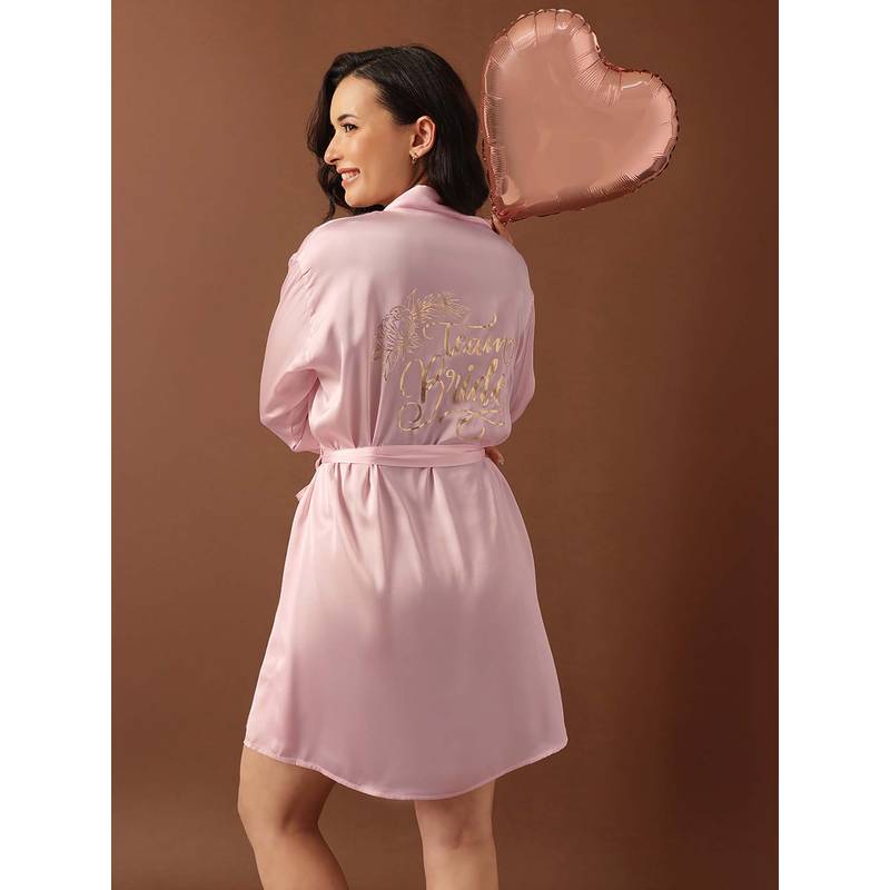 Clovia Luxurious Bridesmaid Short Robe In Baby Pink - Satin (S)