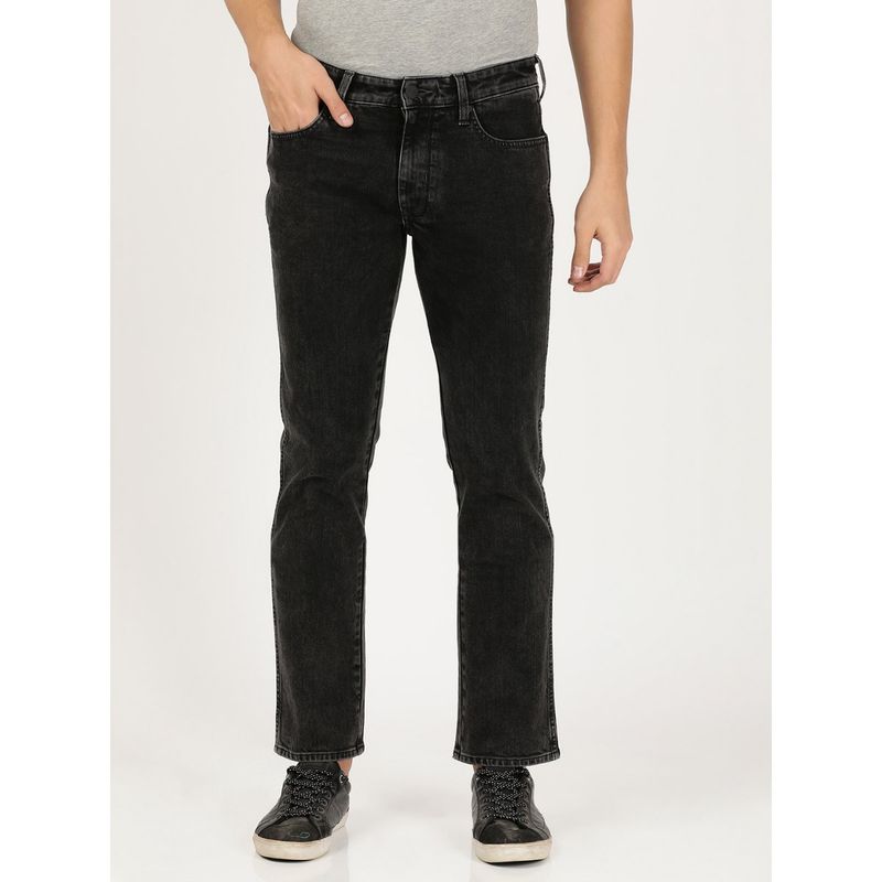 Wrangler Men Millard Black Jeans (Regular) (28)