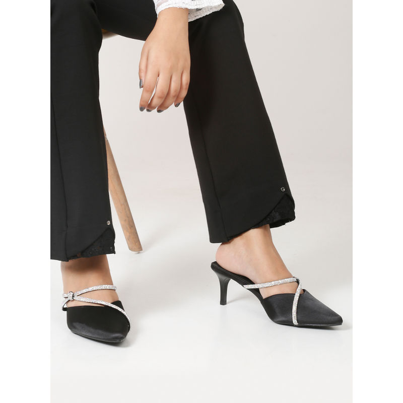 Flat n Heels Women Casual Heeled Mules Black (EURO 36)