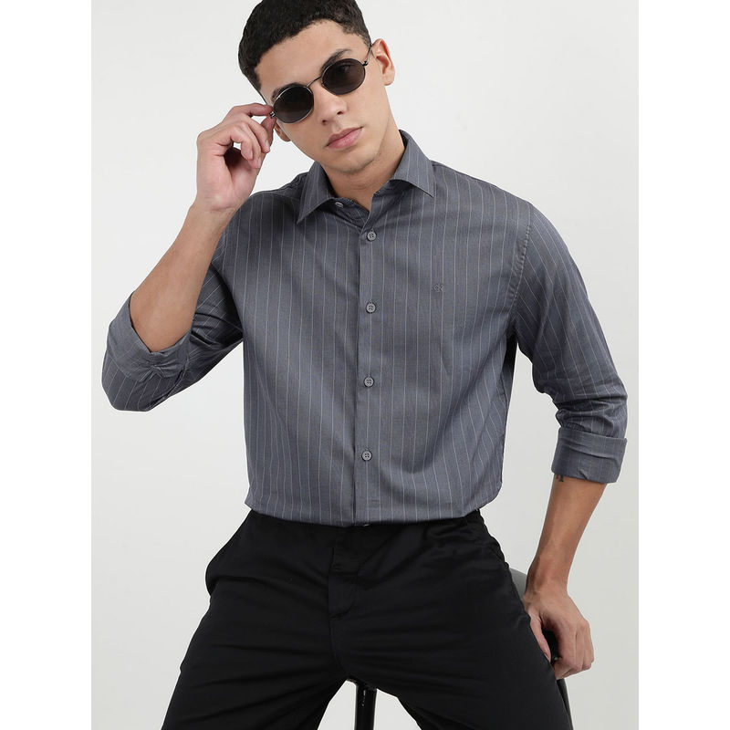 Calvin Klein Men Grey Cotton Stripes Formal Shirt (2XL)