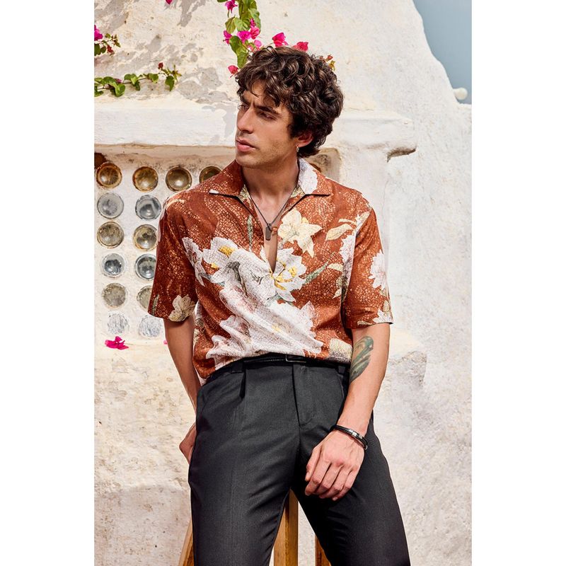 Snitch Brown Cotton Blend Collar Neck Relaxed Half Sleeves Shirt (M)