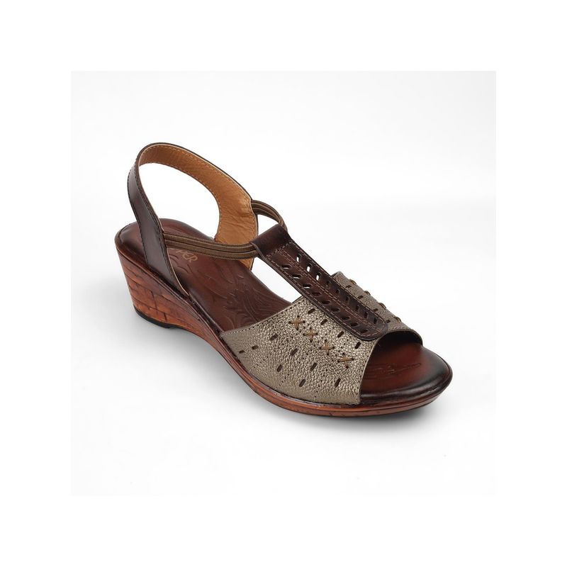 PEPPER Womens Rust Wedges Heels (EURO 40)