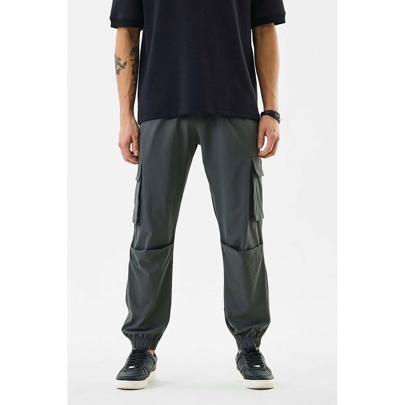 Snitch Dark Grey Solid Relaxed Casual Cargo Pants for Men (38)