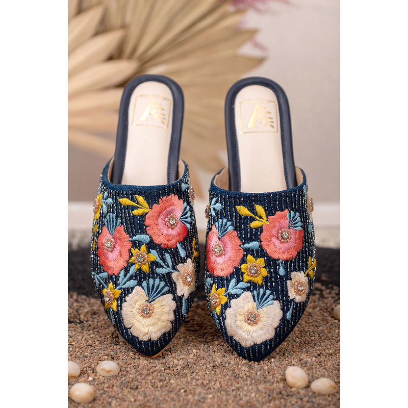 House of Vian Daisy Embroidered Mule Flats (EURO 36)