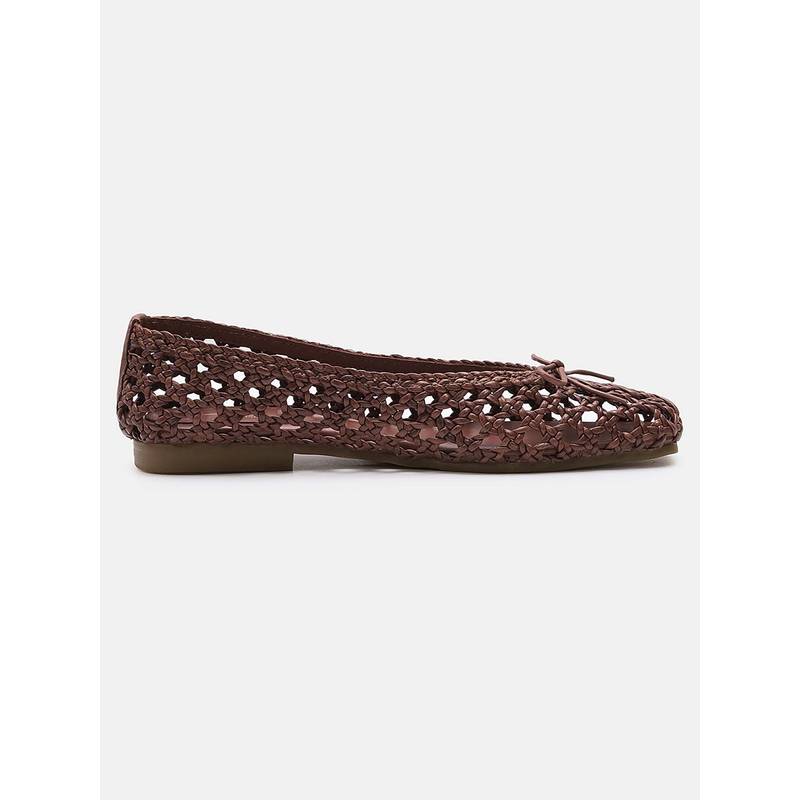 Tao Paris Tan Leather Round Toe Pair Of Ballerina (EURO 38)