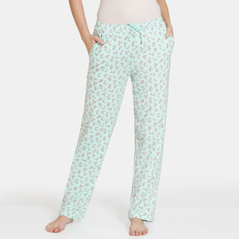 Zivame Wildflower Fields Knit Cotton Pyjama - Bay Blue (S)