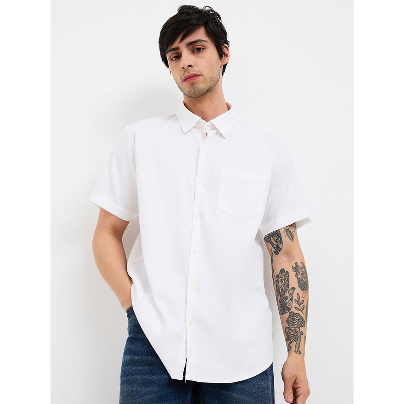 Spykar Men White Slim Fit Solid Half Sleeves Casual Shirt (S)