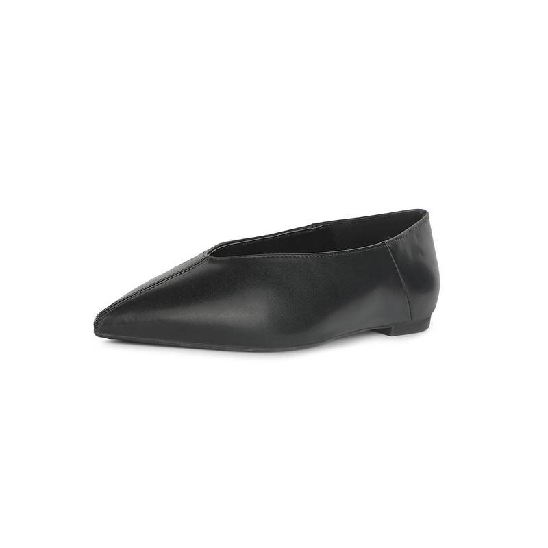 Bata Women Black Elegant Ballerina (UK 3)