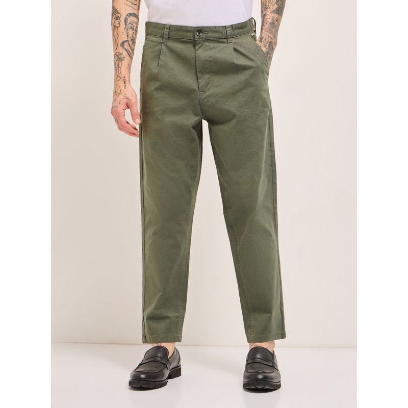 THE BEAR HOUSE Men Olive Cropped Carrot Fit Cotton Solid Trouser (34)