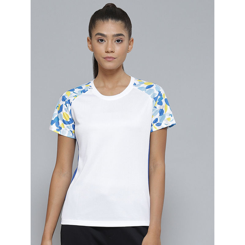 Alcis Women White Blue Printed Slim Fit Sports T-shirt (S)