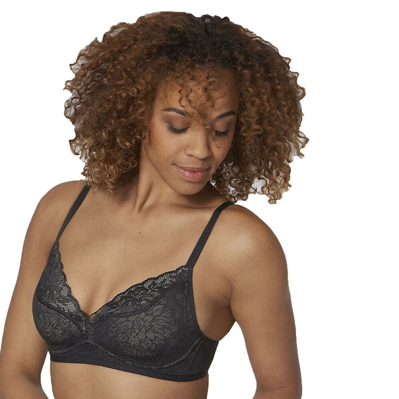 Triumph Plunge Neck Padded Wireless Ultrasmart 4D Technology Fit Smart Bra - Black (S)