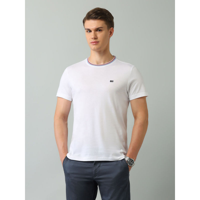 Arrow Sports Textured White Half Sleeves Crew Neck T-Shirt (L)