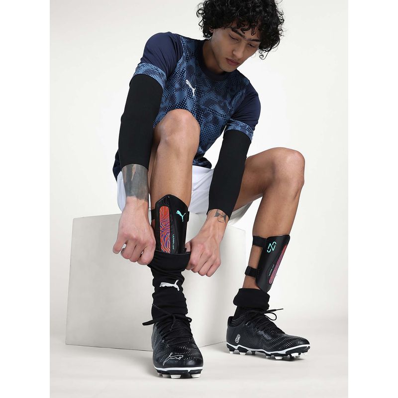 Puma Neymar Jr Ultra Light Football Strap Shin Guards (L)