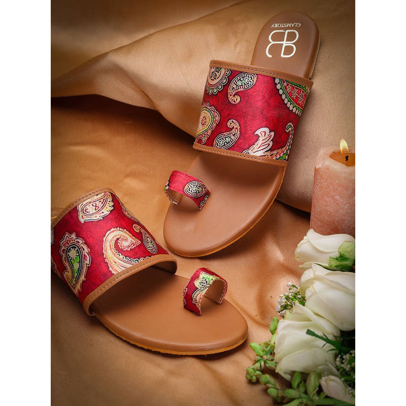 GLAM STORY Urban Chic Multi-Color Kohlapuri Style Flats (EURO 40)